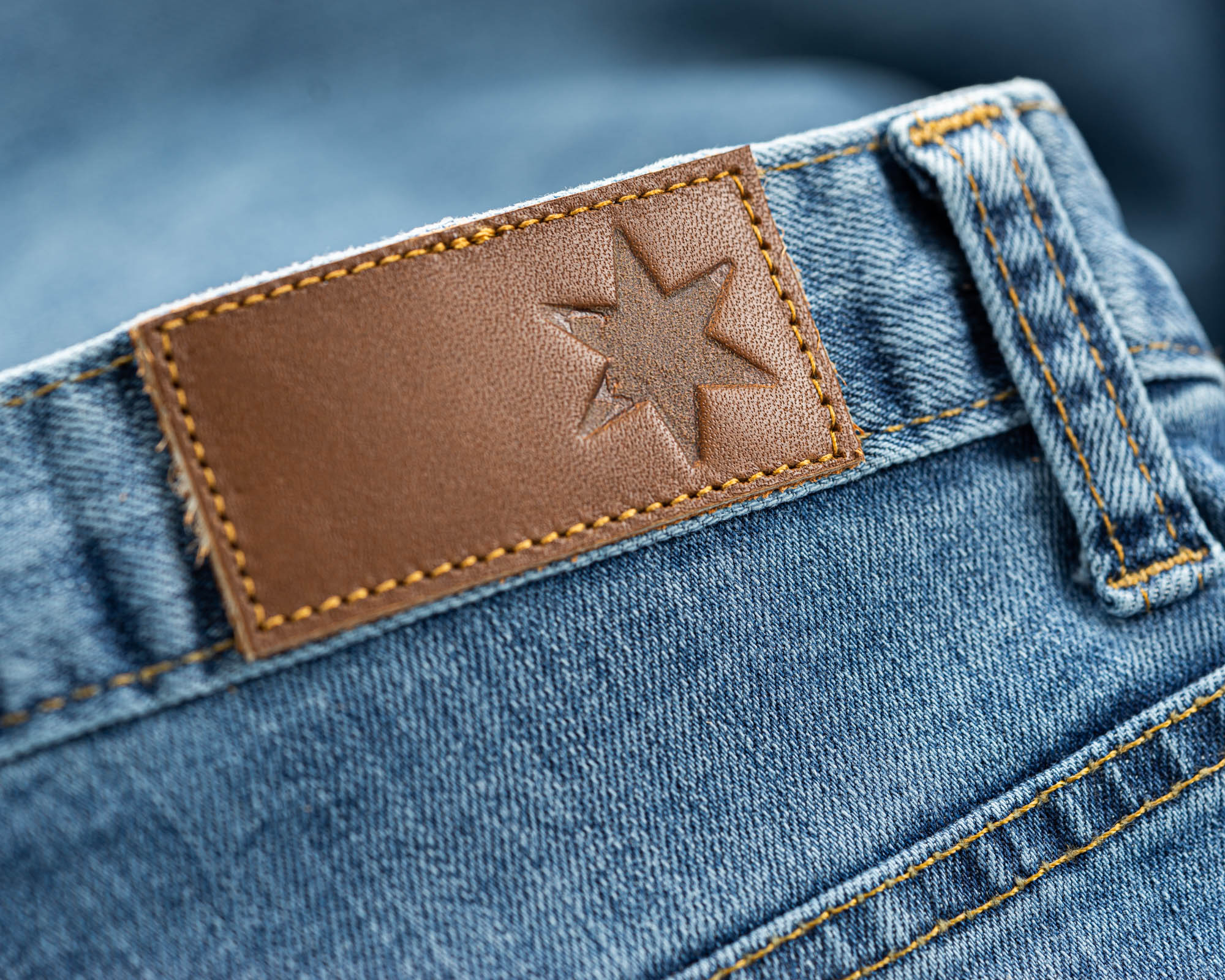 Boot Cut Light Wash - Image 3