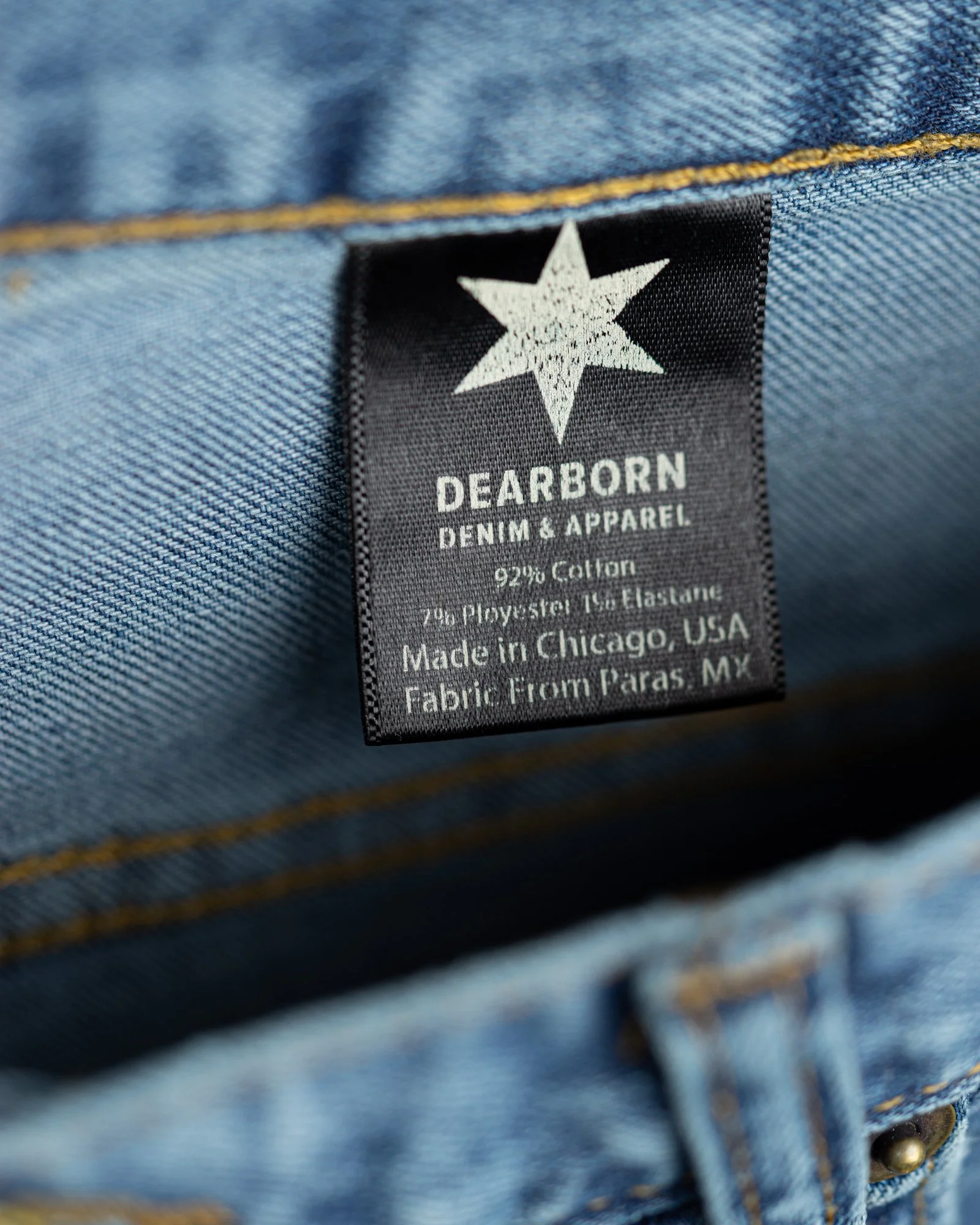 Boot Cut Light Wash - Image 7