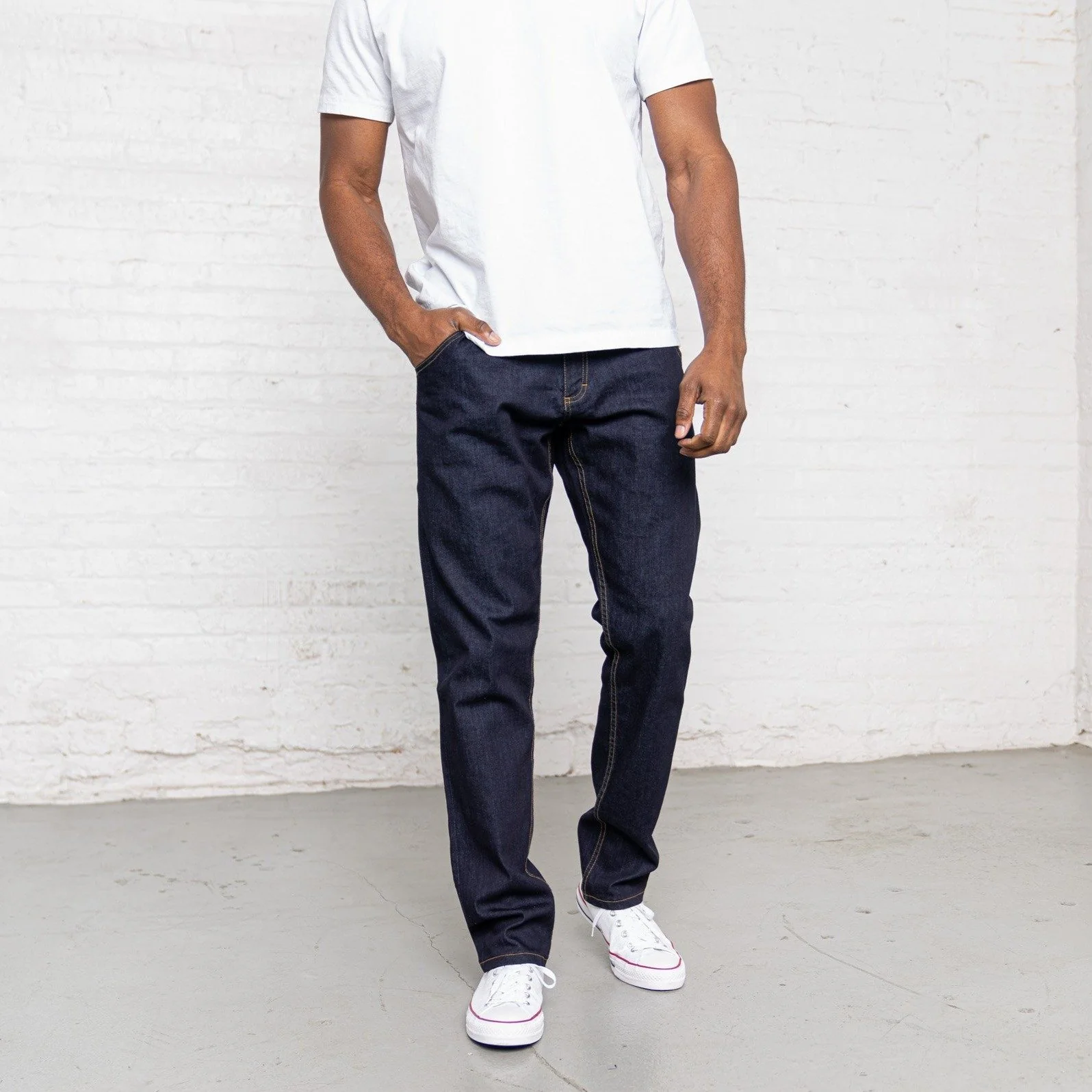 Classic Fit Dark Wash - Image 5
