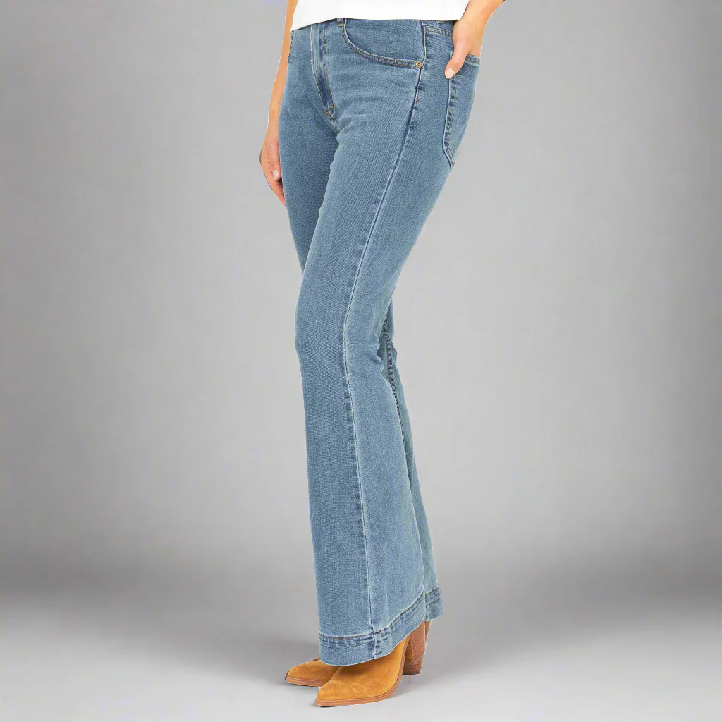 Flare - Light Wash Stretch - Image 4