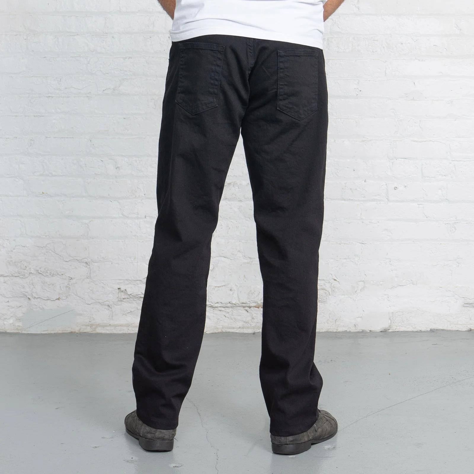 Relaxed Fit - Black - Image 7