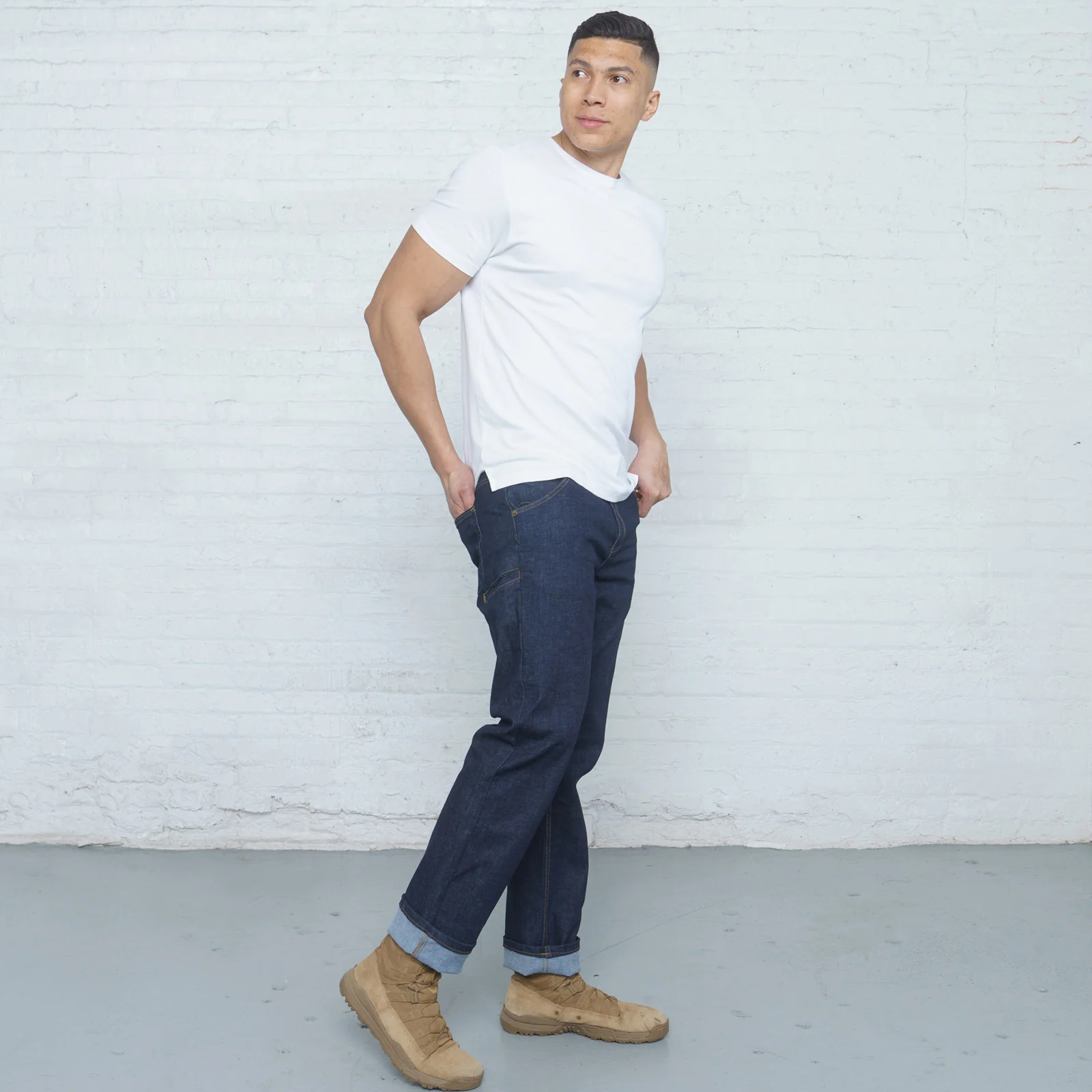 Relaxed Fit Dark Wash 6 Pocket - Image 4