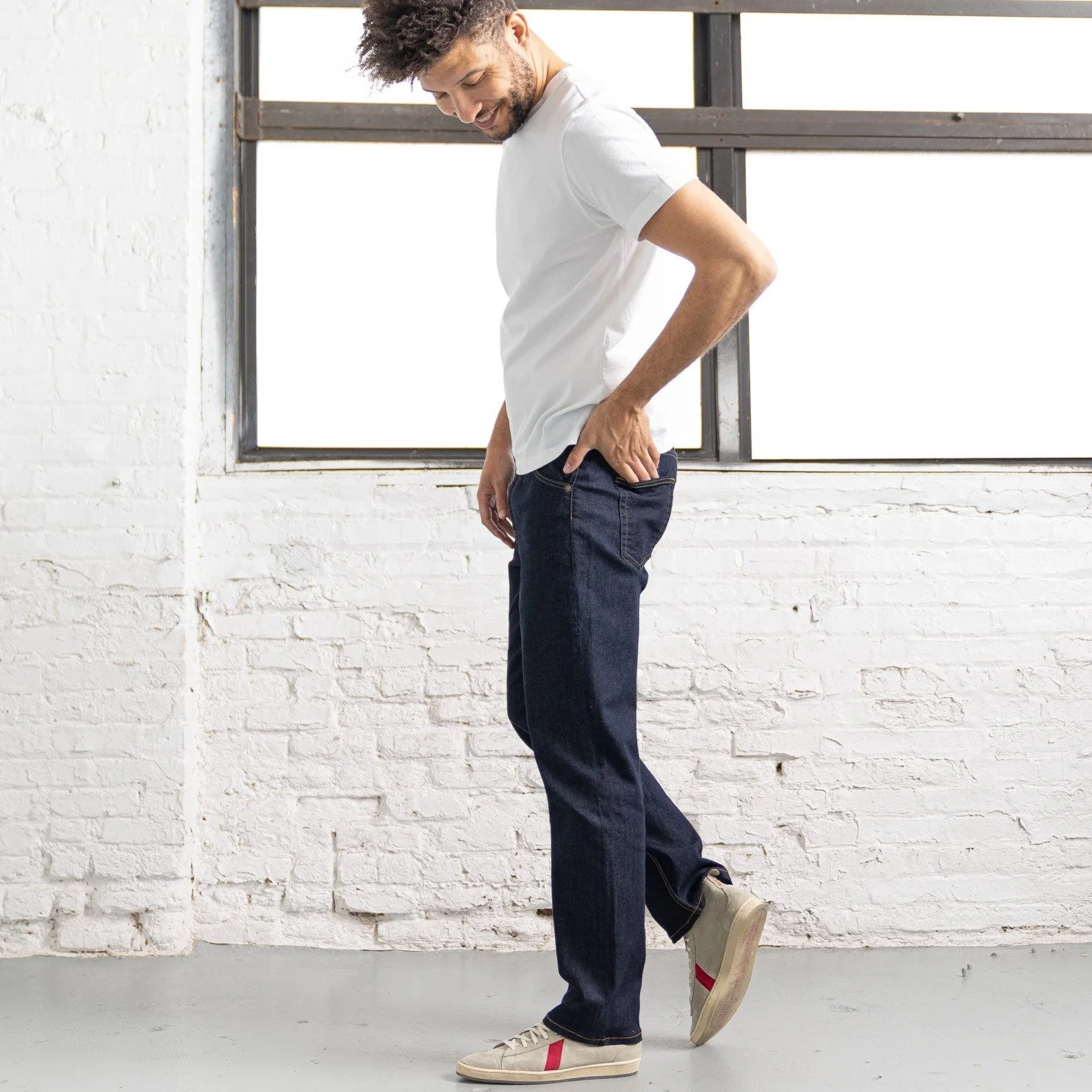 Relaxed Fit Dark Wash - Image 7