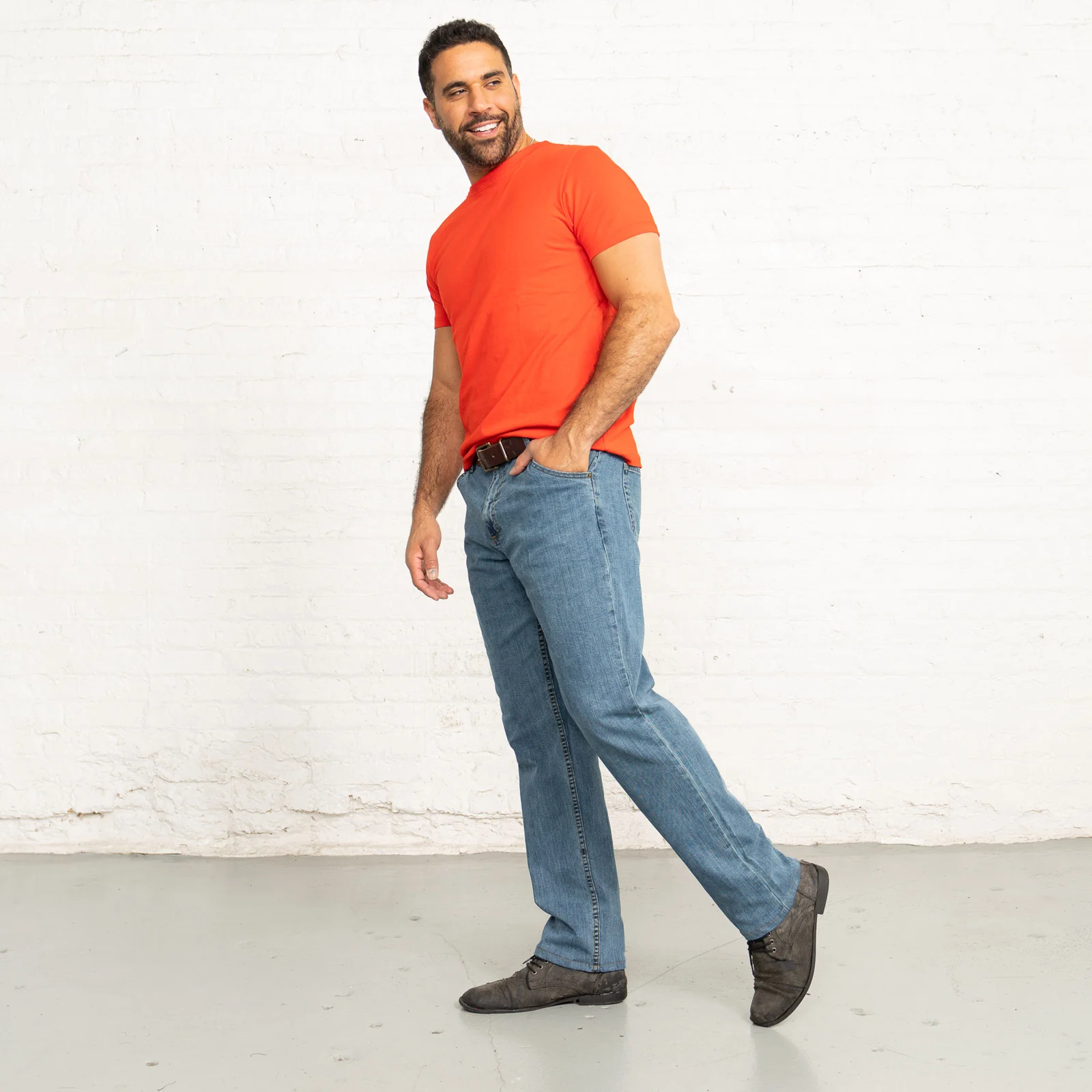 Relaxed Fit Light Wash - Image 4