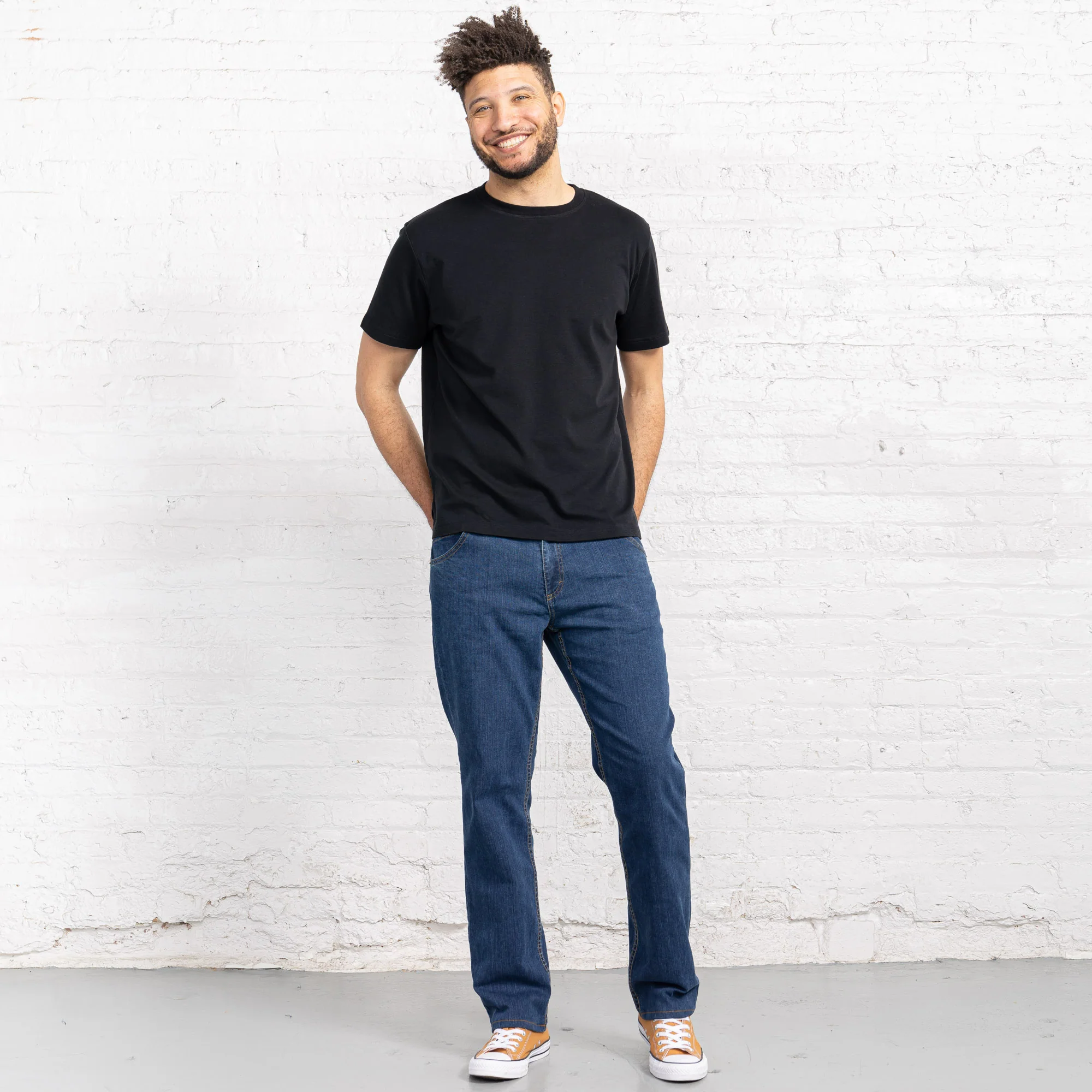 Relaxed Fit Medium Wash - Image 8
