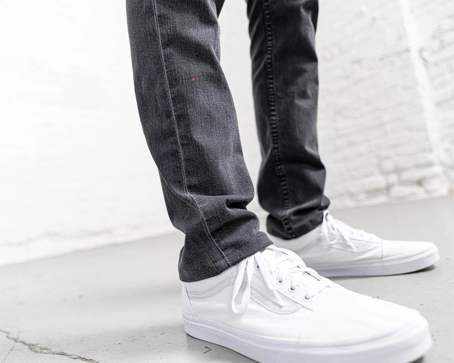Slim Fit Grey Wash - Image 12