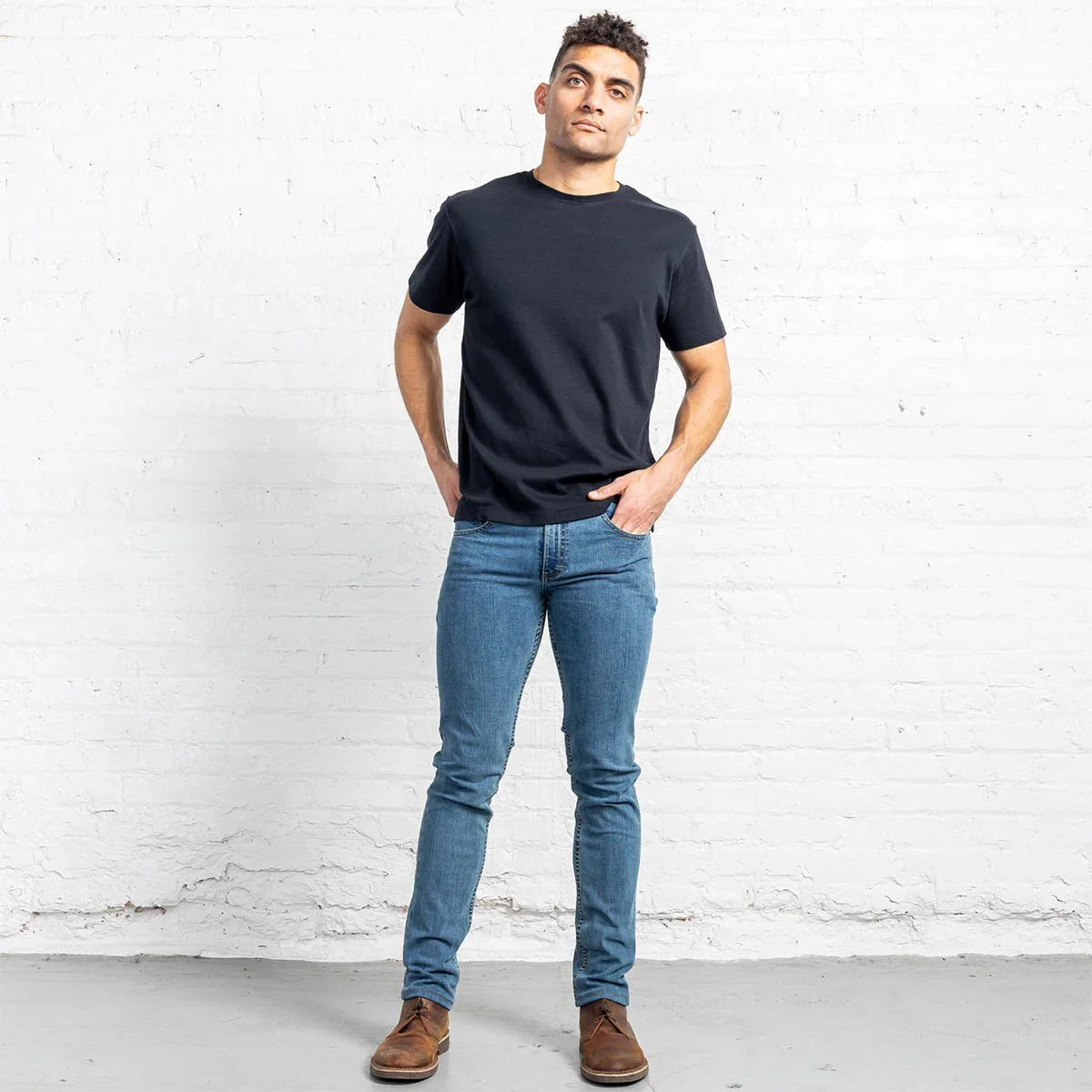 Slim Fit Light Wash - Image 3
