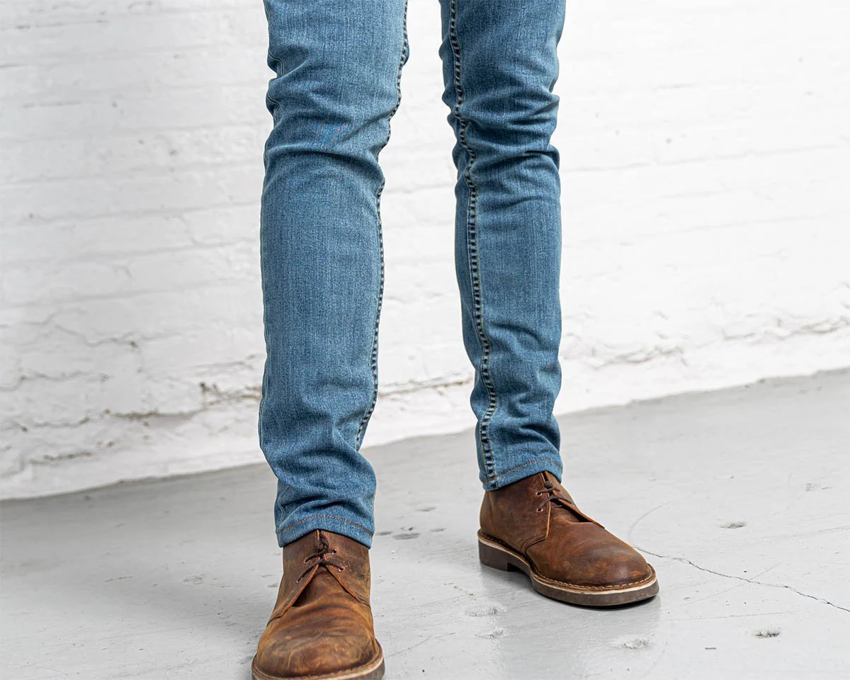 Slim Fit Light Wash - Image 8
