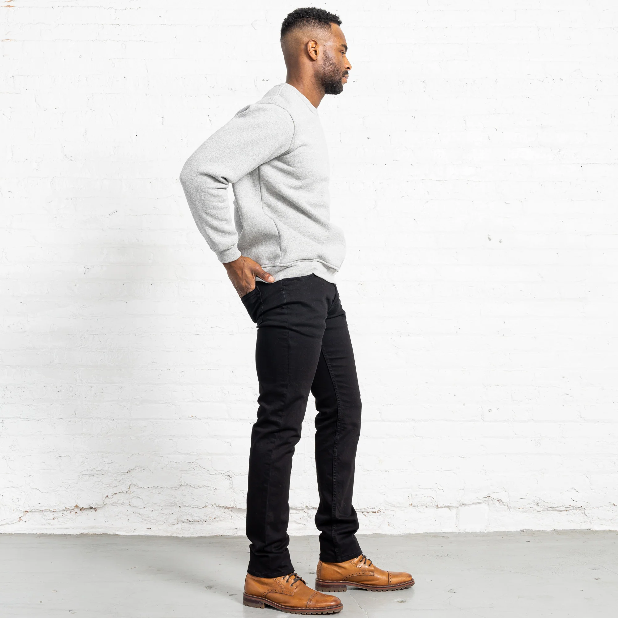 Tailored Fit - Black - Image 3