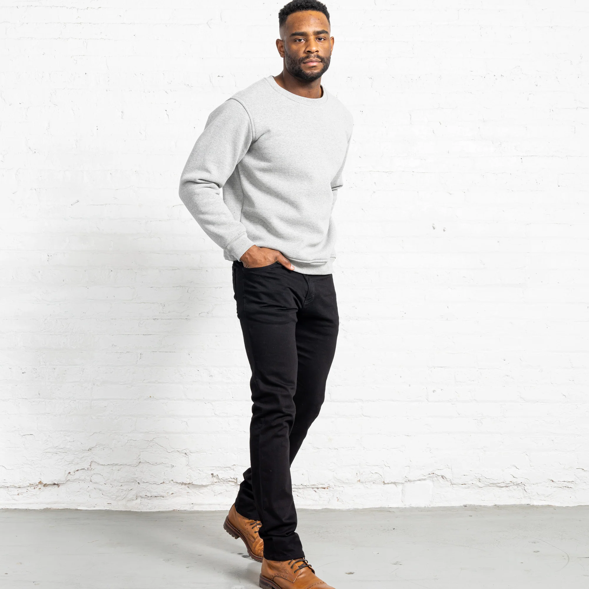 Tailored Fit - Black - Image 5