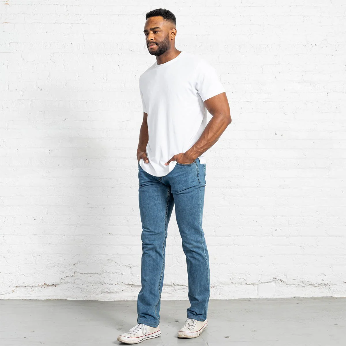 Tailored Fit Light Wash - Image 3