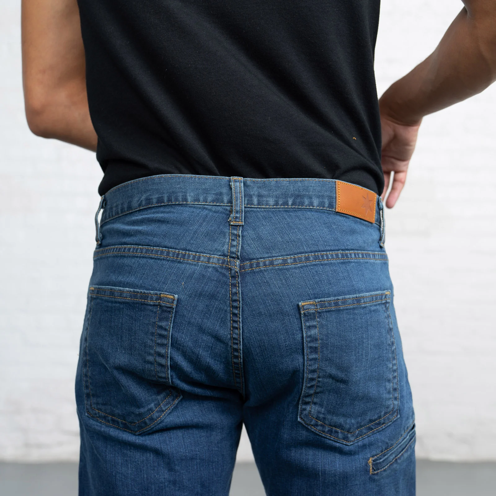 Tailored Fit Medium Wash 6 Pocket - Image 6