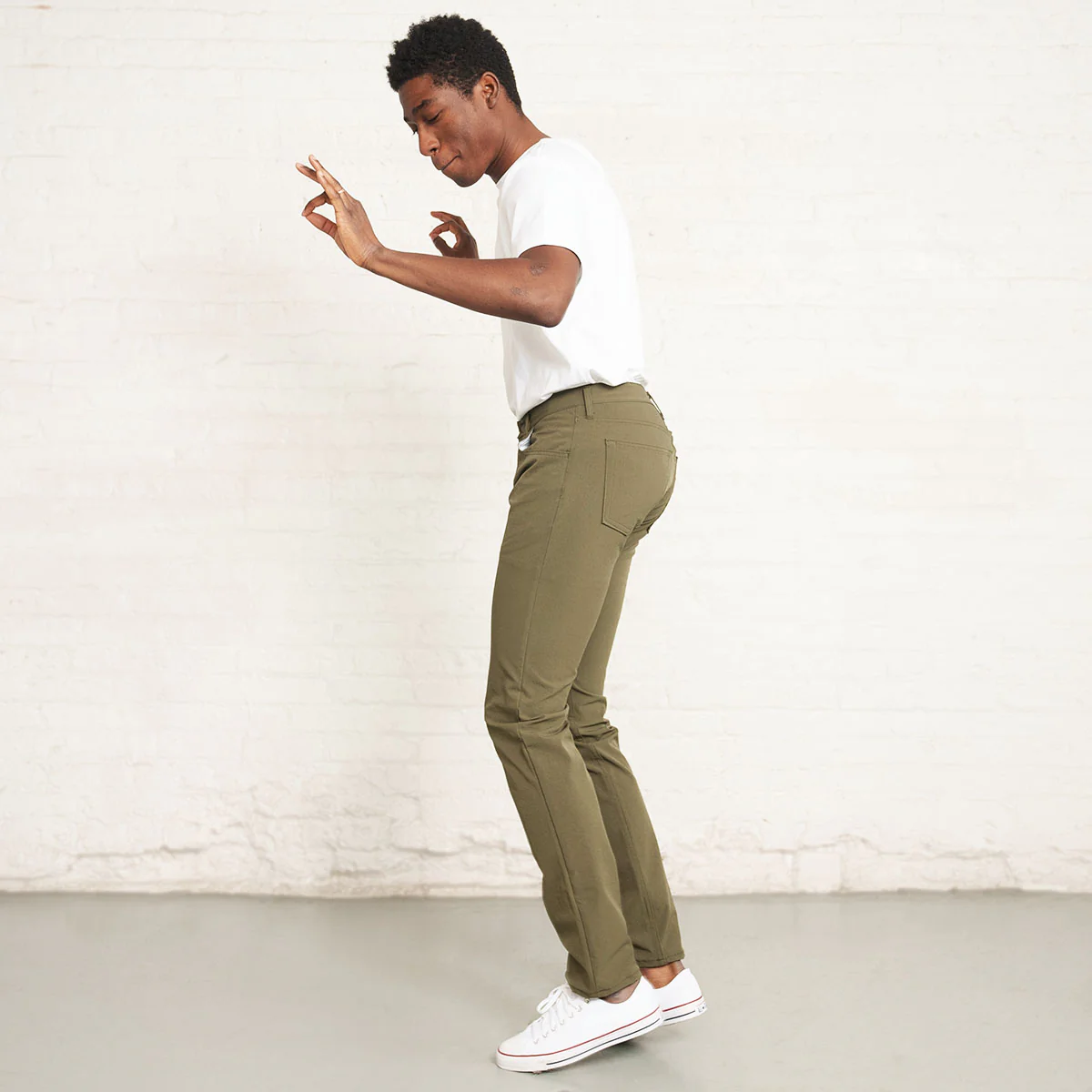 Tailored Technical - Olive - Image 10
