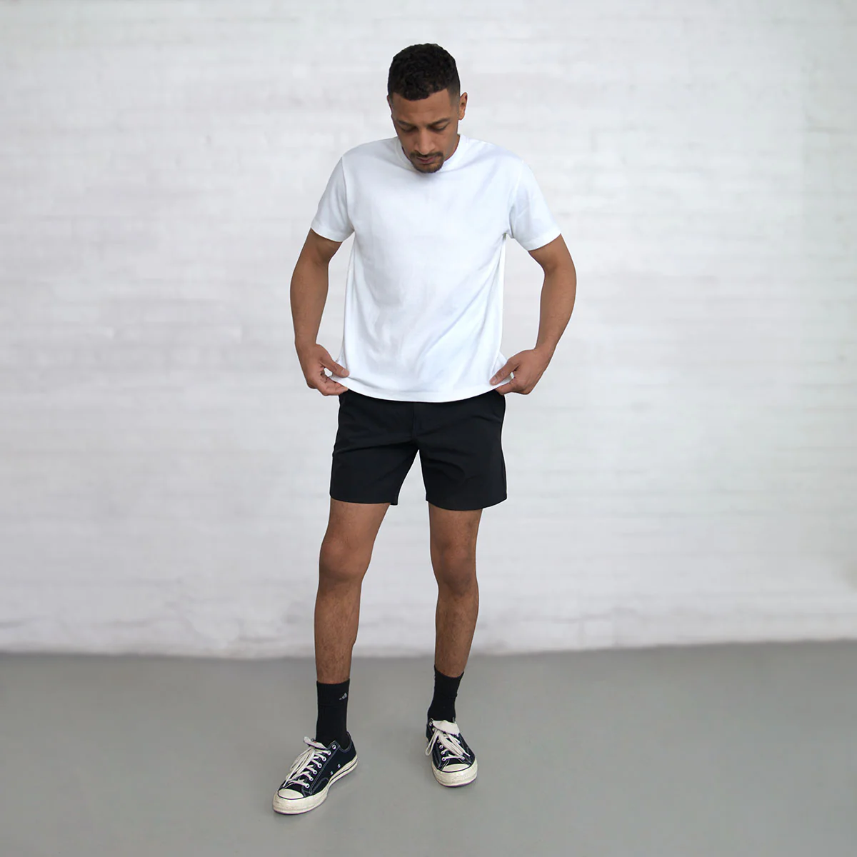 Tailored Technical Shorts - Black - Image 15